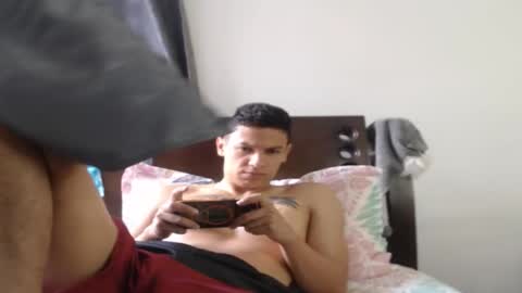 Snapshot of tobicraig chatting on December 4, 6:16 pm Andres Independent Model online show from December 4, 6:16 pm