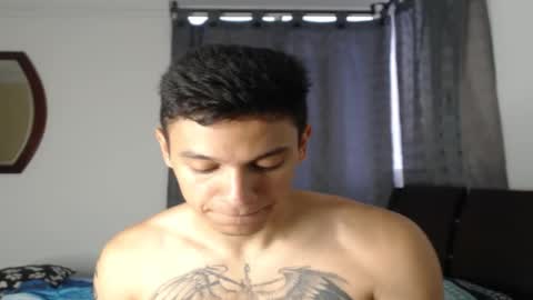 Snapshot of tobicraig chatting on January 8, 10:34 pm Andres Independent Model online show from January 8, 10:34 pm