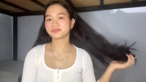 Louise online show from April 27, 10:13 am