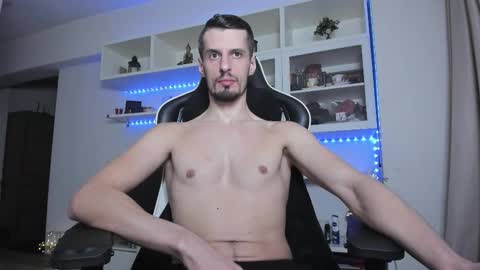 Todd online show from December 18, 11:33 pm