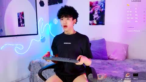 Snapshot of todoroki_g chatting on October 22, 12:38 pm todoroki_g online show from October 22, 12:38 pm