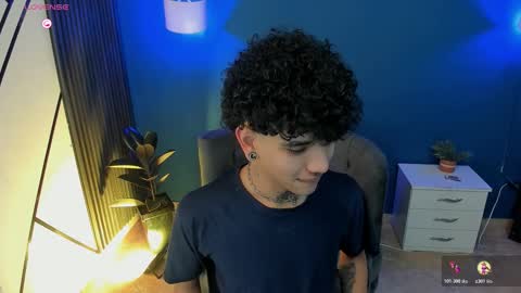 Snapshot of todoroki_g chatting on October 28, 11:47 am todoroki_g online show from October 28, 11:47 am