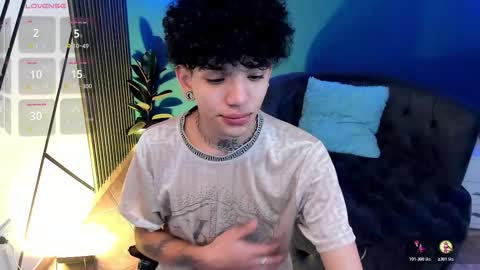 Snapshot of todoroki_g chatting on November 10, 12:37 pm todoroki_g online show from November 10, 12:37 pm