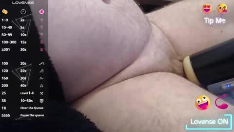 Snapshot of tokensnone chatting on January 7, 2:19 pm tokensnone online show from January 7, 2:19 pm