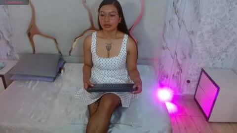 Snapshot of tokio1_tay chatting on June 23, 3:48 am tokio1_tay online show from June 23, 3:48 am