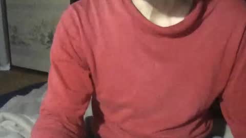 small man online show from December 1, 5:13 pm