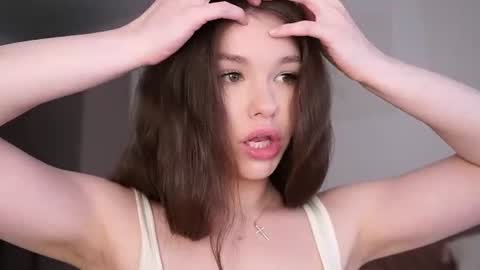 Snapshot of tokyo_blomm chatting on June 12, 3:33 pm Alice Alice - online show from June 12, 3:33 pm