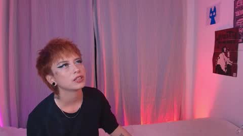 Snapshot of tokyo_blues chatting on February 4, 2:50 am Halsey Sofii online show from February 4, 2:50 am