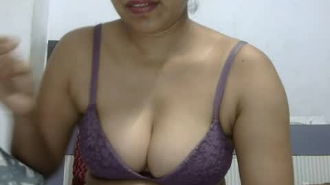 Snapshot of tokyo_indian chatting on July 4, 8:31 am Tokyo online show from July 4, 8:31 am