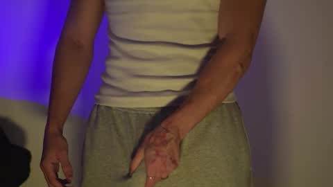 Snapshot of tokyo_oo chatting on November 14, 3:22 pm tokyo_oo online show from November 14, 3:22 pm