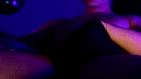 Snapshot of tokyo_oo chatting on February 17, 8:22 am tokyo_oo online show from February 17, 8:22 am