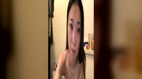 Snapshot of tokyobeauty chatting on June 21, 4:59 am tokyobeauty online show from June 21, 4:59 am
