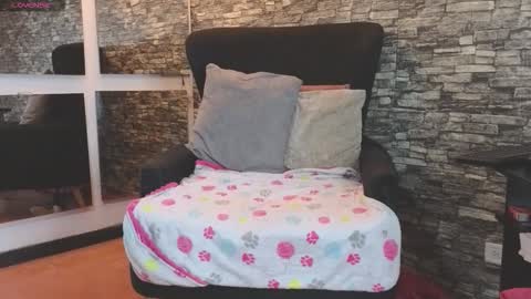 Tokyo online show from November 8, 7:45 pm