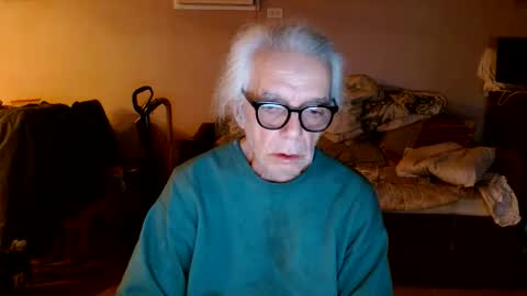 tom112292014 online show from February 9, 4:38 am