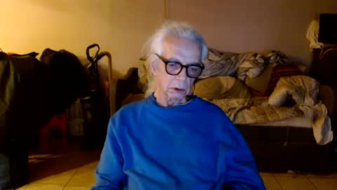 tom112292014 online show from March 21, 11:08 pm