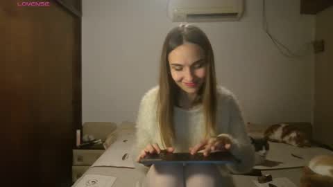 Flor online show from June 27, 2:27 am