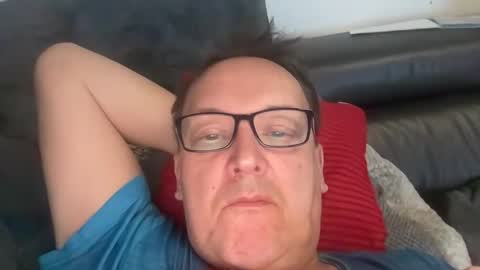 Tom online show from February 15, 9:44 pm