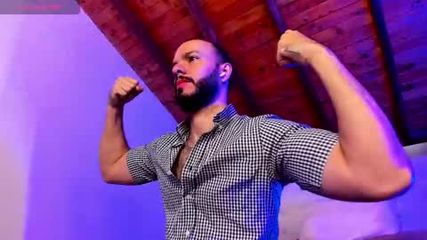   online show from February 8, 12:41 pm