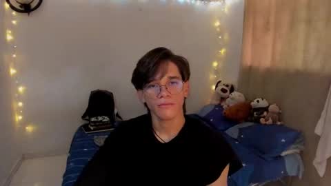 Tom Blue online show from October 30, 6:41 pm