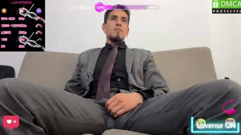 Snapshot of tom_blunt96 chatting on June 15, 2:52 pm TOM online show from June 15, 2:52 pm