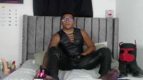 Tom online show from January 14, 2:08 am