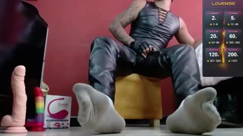 Tom online show from February 2, 4:00 pm