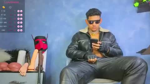 Tom online show from July 8, 12:53 pm