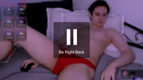 Snapshot of tom_er0s chatting on March 29, 3:28 am Tom online show from March 29, 3:28 am