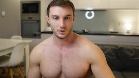 Tom online show from December 15, 7:12 am