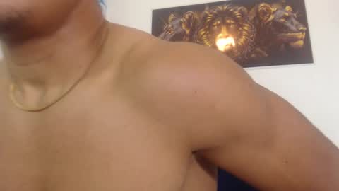 Snapshot of tom_kingfit chatting on February 6, 5:14 am SPORTSFIT29 online show from February 6, 5:14 am