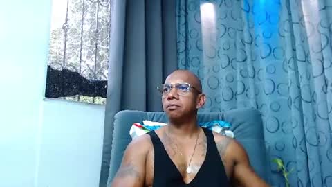 Snapshot of tom_miller chatting on August 5, 6:44 pm Tom Miller online show from August 5, 6:44 pm