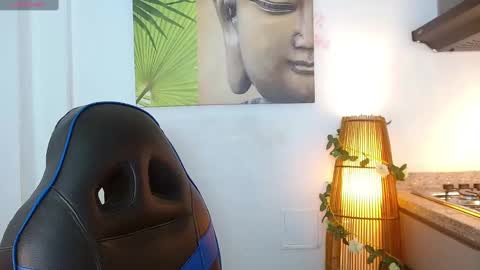 Tom muscle1 online show from January 24, 11:59 am