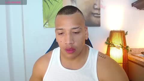 Tom muscle1 online show from January 26, 12:01 pm