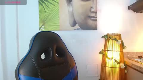 Tom muscle1 online show from February 19, 6:10 pm