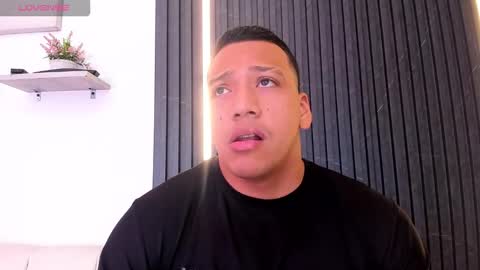 Tom muscle1 online show from November 9, 12:14 pm