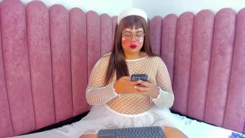 Snapshot of tom_silver_ chatting on January 19, 12:06 pm Tom Silver online show from January 19, 12:06 pm