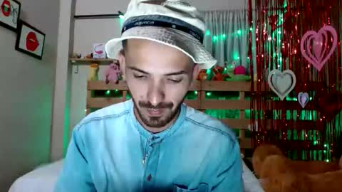 tomas gerauld. make me happy with 10000 tokens online show from February 17, 2:52 am