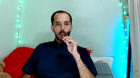 Snapshot of tomas_gerauld chatting on July 18, 2:16 am tomas gerauld. make me happy with 10000 tokens online show from July 18, 2:16 am