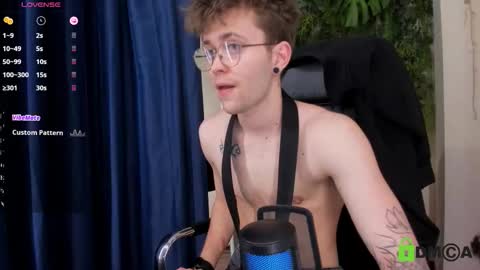 tomas_norton online show from March 14, 3:17 pm