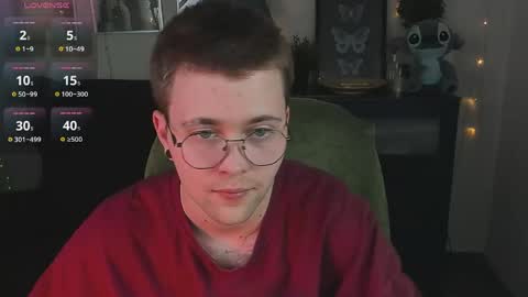 Snapshot of tomas_norton chatting on May 8, 9:31 pm tomas_norton online show from May 8, 9:31 pm