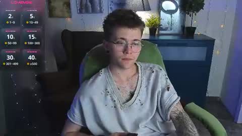 Snapshot of tomas_norton chatting on June 12, 9:35 pm tomas_norton online show from June 12, 9:35 pm