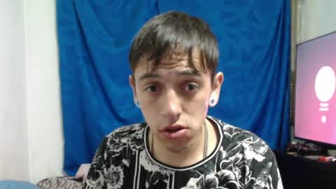 tomas_turbado_ online show from June 24, 4:44 am