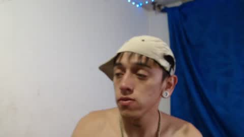 tomas_turbado_ online show from July 1, 5:20 am