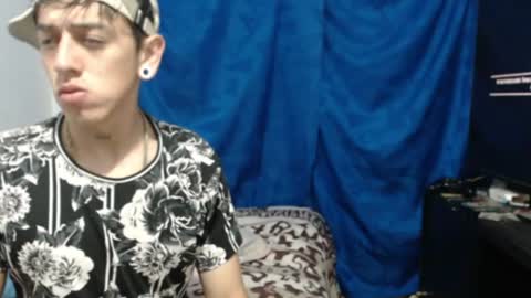 tomas_turbado_ online show from July 12, 6:48 am