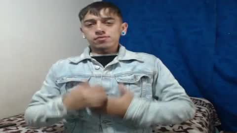 tomas_turbado_ online show from July 21, 5:21 am