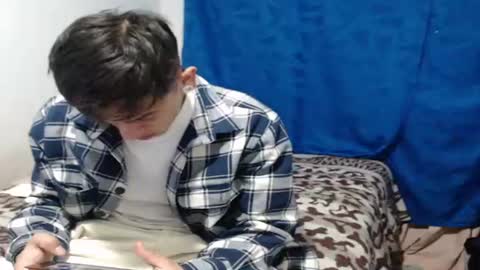 tomas_turbado_ online show from July 23, 7:06 am
