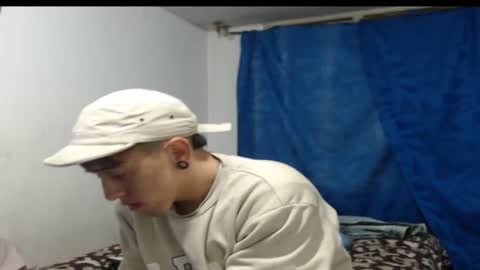 tomas_turbado_ online show from July 27, 2:07 am