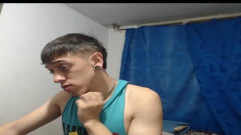 tomas_turbado_ online show from July 29, 7:06 am