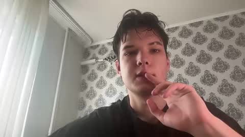 Snapshot of tomassdickpick chatting on June 29, 8:20 am Tomas online show from June 29, 8:20 am