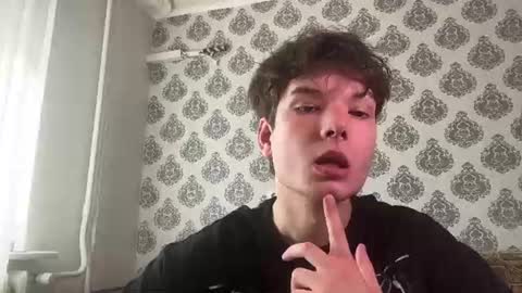 Snapshot of tomassdickpick chatting on July 17, 7:04 am Tomas online show from July 17, 7:04 am